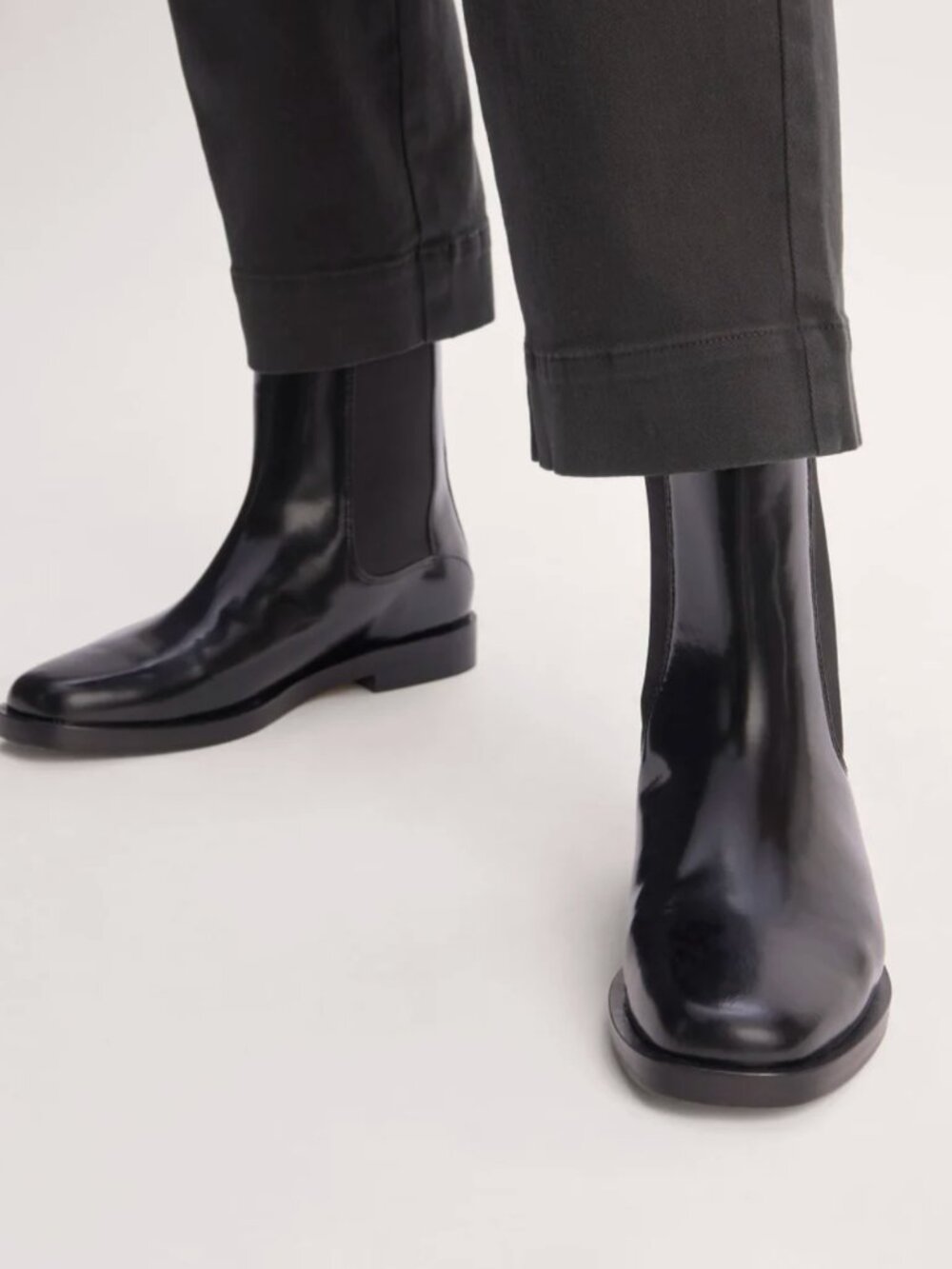 Everlane The Chelsea Boot Black Leather Size 10